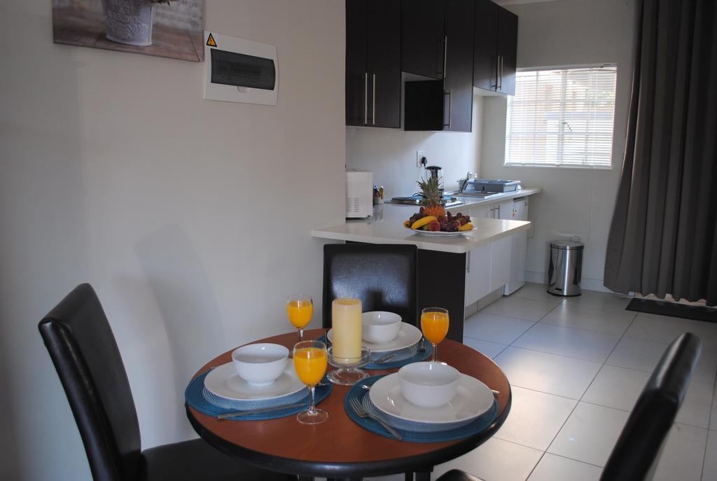 86 Edison Self Catering Appartement Johannesburg Buitenkant foto